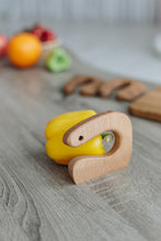 Load image into Gallery viewer, Personalised Safe Wooden Knife for Kids, Kids Utensil Montessori Knife, Beech Wood
