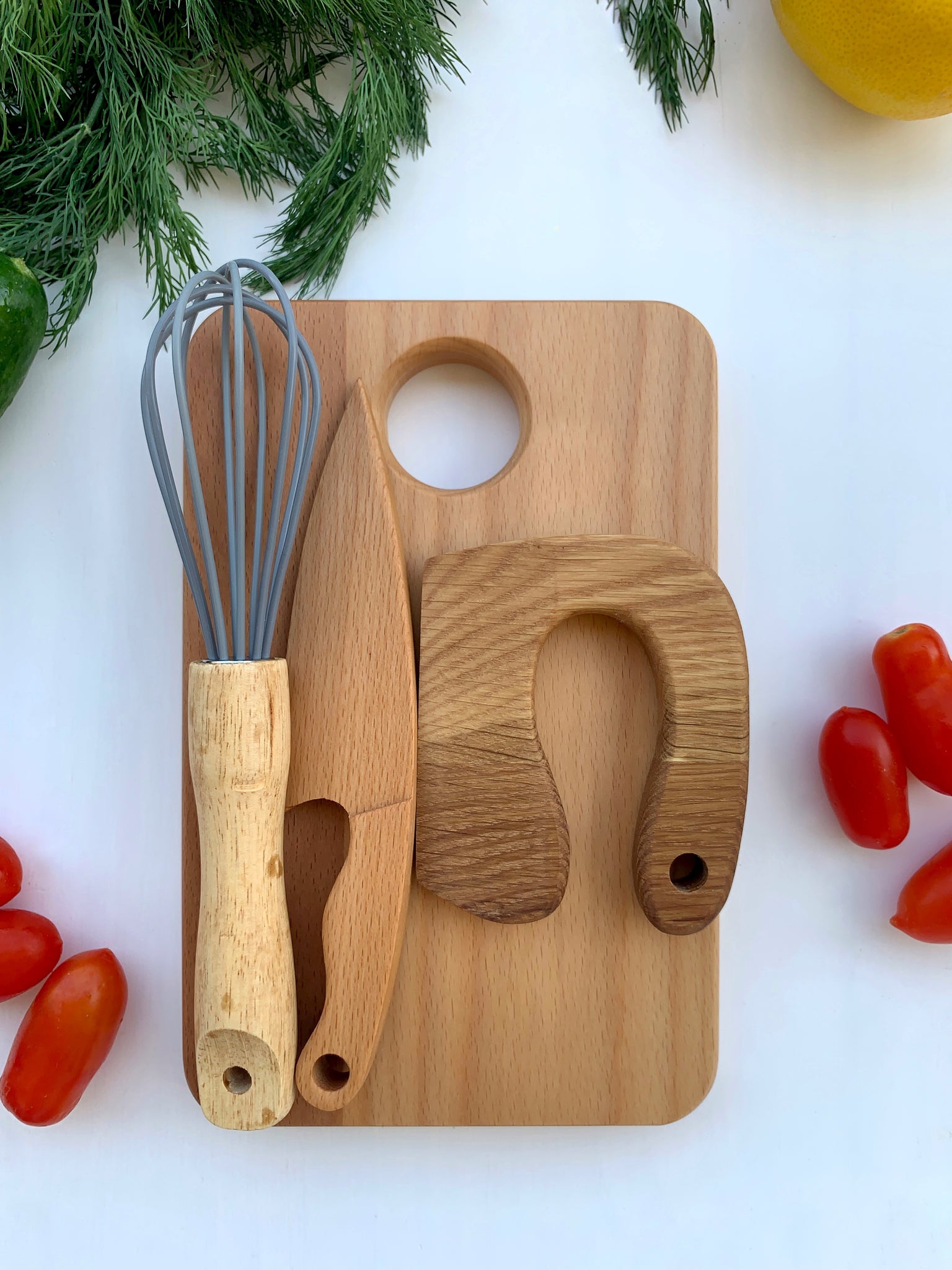  Safe Wooden Cutting Set for Kids Personalized Montessori Knife Cutting  Board for Toddler Children Utensils Wooden Cutter Christmas Gift (Red) :  Handmade Products